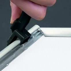 Utomhusskylt med betongfot